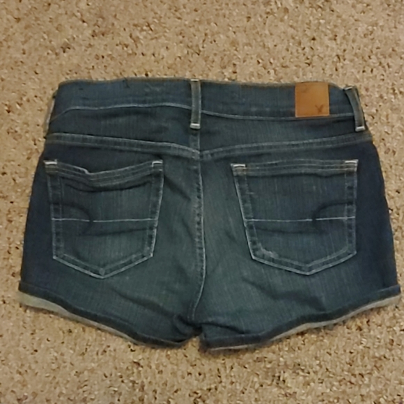 Juniors size 2 jean shorts - Picture 4 of 4